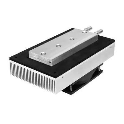 Conjuntos de resfriadores termoelétricos líquido-ar